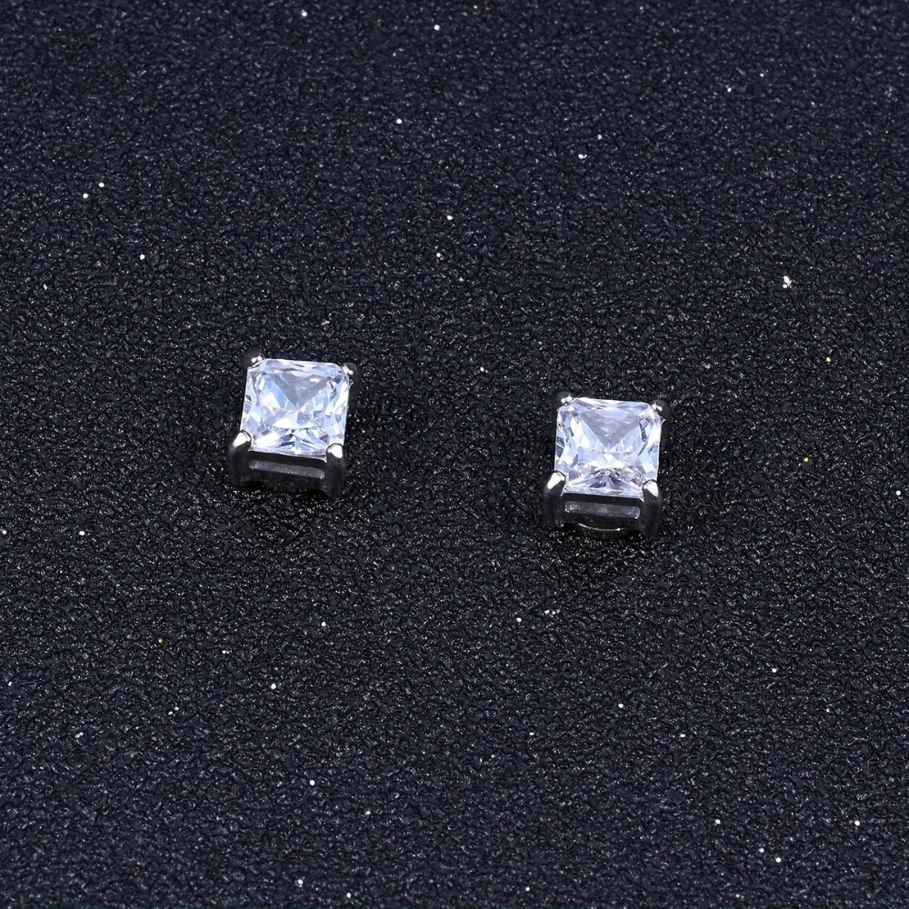 Premium Unisex Magnetic Crystal Design Stud Earrings