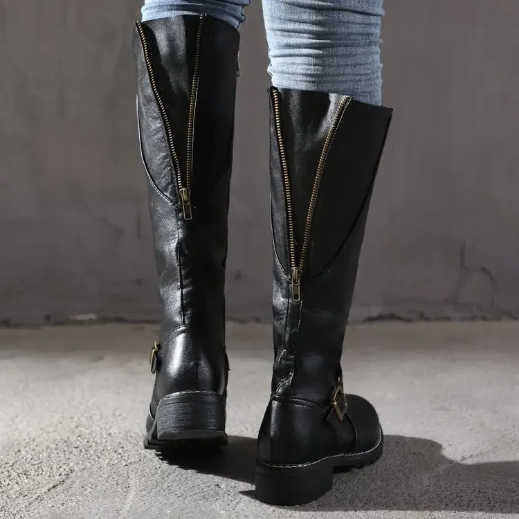 Elegant leather boots – trendy women's boots for every occasion