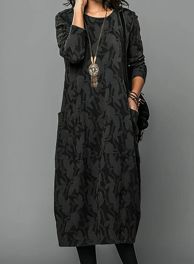 Casual Winter Dress For Women With Round Neckline and Warm Fabric