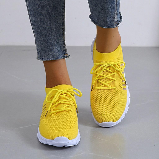 Orthopaedic and breathable shoes