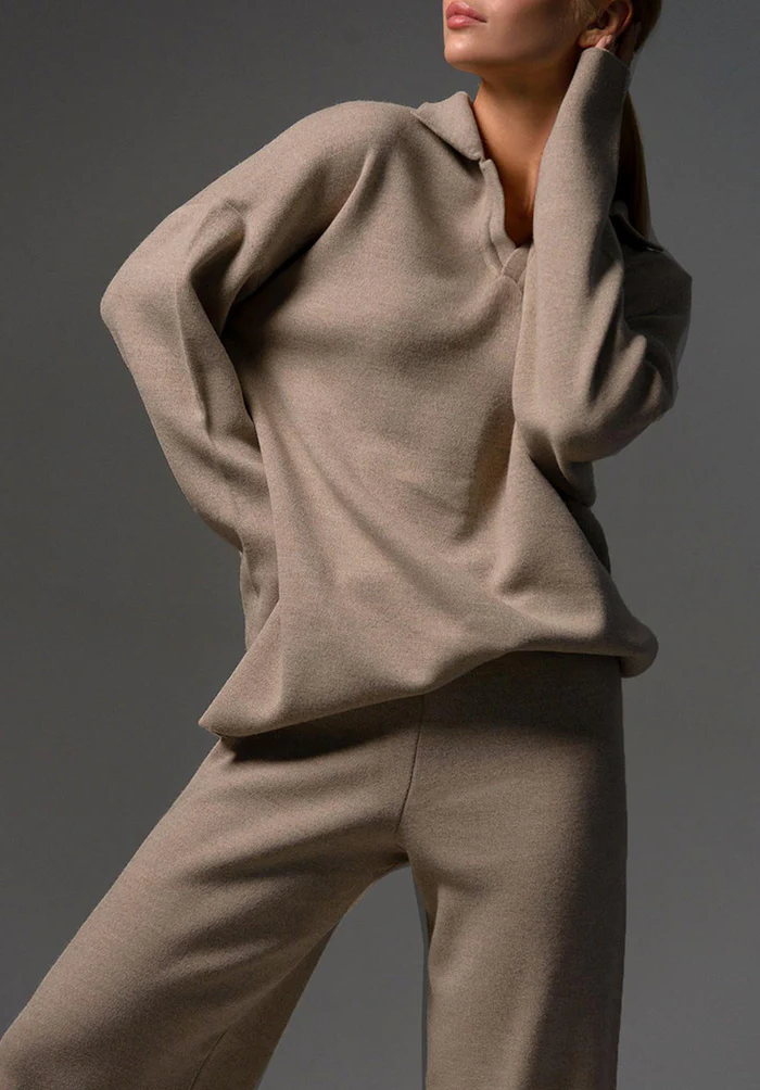 Comfortable women's pants set with an elegant design