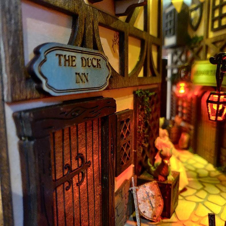 Medieval AlleyWorld Bookshelf Insert Box