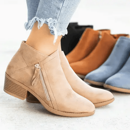 Orthopaedic leather boots for women