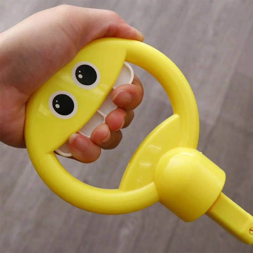 32 Hole Smiling Face Bubble Wand (Random Color)