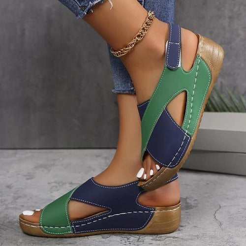 Ergonomic Slide Sandals for Everyday Use