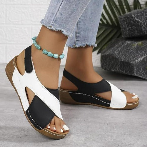 Ergonomic Slide Sandals for Everyday Use