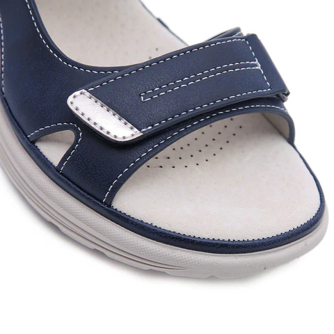 Women's orthopaedic sandals – adjustable straps for optimal comfort