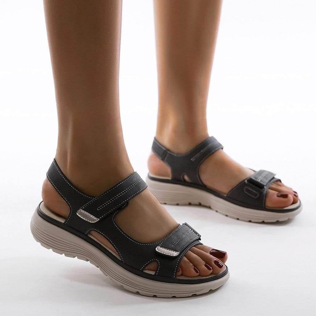 Women's orthopaedic sandals – adjustable straps for optimal comfort