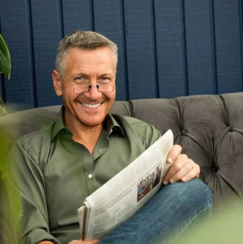 Foldable & Functional Glasses