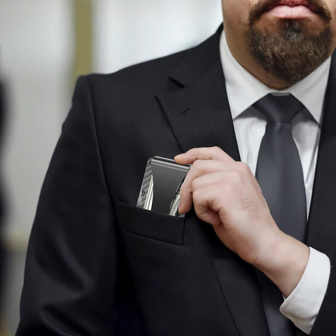 RFID Blocking Men's Carbon Fiber Metal Wallet