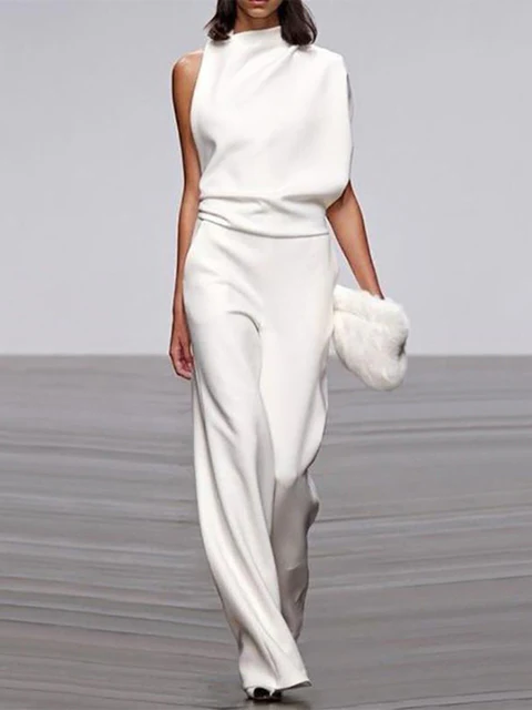 Women's round-neck, sleeveless jumpsuit with flared legs