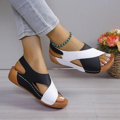 Ergonomic Slide Sandals for Everyday Use