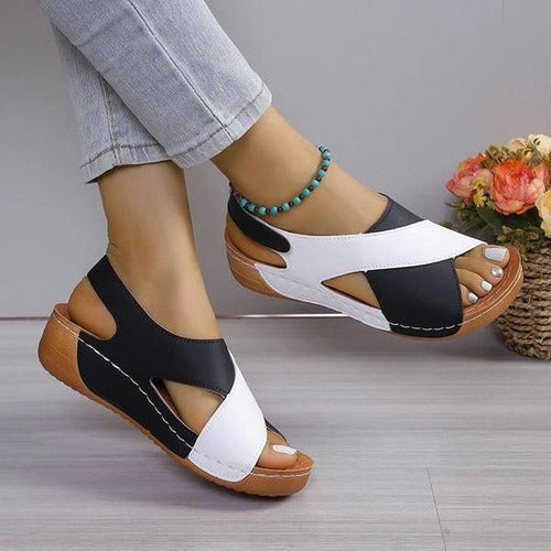Ergonomic Slide Sandals for Everyday Use