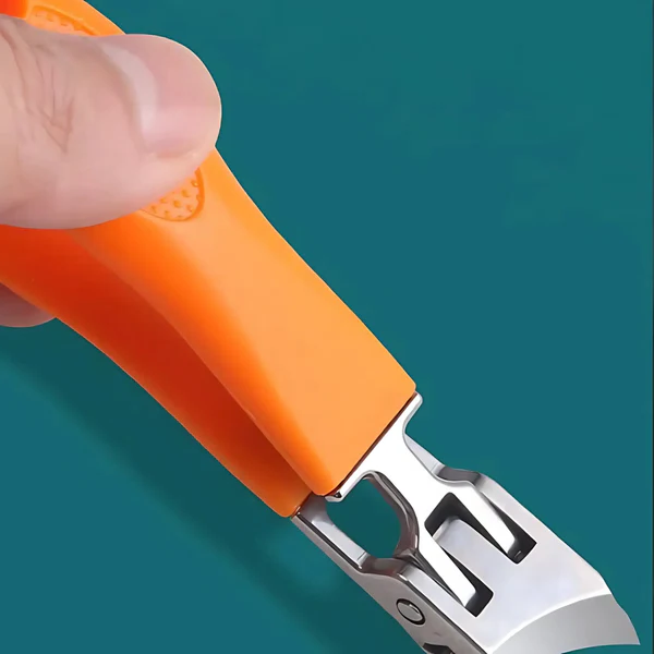 Wide Jaw Nail Clipper with Anti-Splash Design